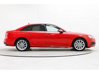 Gebraucht Audi A4 Ambiente 231 PS (169 kW) 2020 Rot Limousine