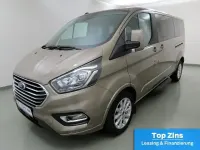 Usado Ford Tourneo Custom Titanium 185 HP (136 kW) 2022 Prateado Van