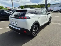 Gebraucht Peugeot 2008 Allure 131 PS (96 kW) 2023 Weiß SUV