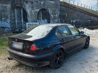 Gebraucht BMW 320 150 PS (110 kW) 1999 Blau Limousine