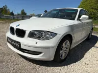 Usata BMW 118 Advantage 143 CV (105 kW) 2010 Bianco Utilitaria