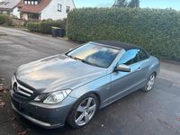 Gebraucht Mercedes E220 170 PS (125 kW) 2011 Grau Cabrio