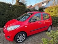 Gebraucht Hyundai i10 Classic 69 PS (50 kW) 2012 Rot Kleinwagen