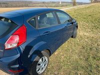 Gebraucht Ford Fiesta 95 PS (69 kW) 2017 Blau Limousine