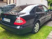 Gebraucht Mercedes E220 Avantgarde 170 PS (125 kW) 2009 Schwarz Limousine