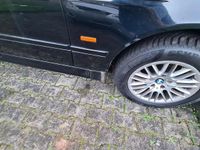 Gebraucht BMW 520 170 PS (125 kW) 2002 Schwarz Kombi