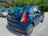 Gebraucht Dacia Sandero Basis 75 PS (55 kW) 2012 Blau Limousine