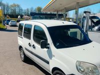 Gebraucht Fiat Doblò 77 PS (56 kW) 2009 Weiß Van / Kleinbus