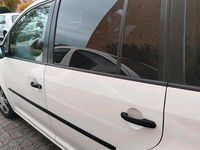 Gebraucht VW Touran 2012 Weiß Van / Kleinbus