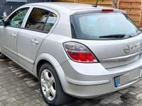 Gebraucht Opel Astra Cosmo 105 PS (77 kW) 2007 Silber Limousine