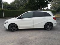 gebraucht Mercedes B250 AHK PANO Navi PDC Leder Kamera DAB