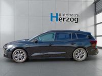 Gebraucht Ford Focus ST-Line X 155 PS (114 kW) 2024 Agate black metallic Kombi