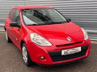 Gebraucht Renault Clio III Expression 75 PS (55 kW) 2010 Rot Cabrio