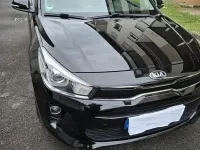 Gebraucht Kia Rio DREAM-TEAM Edition 99 PS (72 kW) 2017 Schwarz Limousine