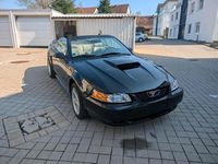 Second-hand Ford Mustang 265 CP (194 kW) 2000 Negru Cabrio