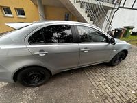 Gebraucht Mitsubishi Lancer Sportback 116 PS (85 kW) 2010 Grau Limousine