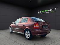 Usata Opel Astra Elegance 84 CV (61 kW) 2001 Rosso Berlina