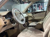 Gebraucht Mercedes E280 150 PS (110 kW) 1998 Silber Limousine