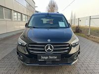 Gebraucht Mercedes T180 Progressive 116 PS (85 kW) 2024 Loparitschwarz metallic Van / Kleinbus