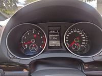 Gebraucht VW Golf 160 PS (117 kW) 2011 Rot Cabrio