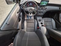 Gebraucht Mercedes A200 156 PS (114 kW) 2015 Grau Limousine