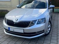 Gebraucht Skoda Octavia Style 116 PS (85 kW) 2017 Silber Kombi