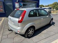 Gebraucht Ford Fiesta 80 PS (58 kW) 2008 Grau Kleinwagen