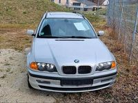 Gebraucht BMW 318 118 PS (86 kW) 2001 Silber Kombi
