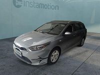 Gebraucht Kia Ceed Vision 160 PS (117 kW) 2023 Silber Kleinwagen