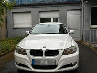 Second-hand BMW 320 184 CP (135 kW) 2012 Alb Break