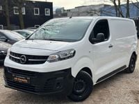 Gebraucht Opel Vivaro-e Combi Selection 102 PS (75 kW) 2019 Weiß Van / Kleinbus