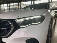 Gebraucht Mercedes E200 Avantgarde 204 PS (150 kW) 2025 Weiß Limousine