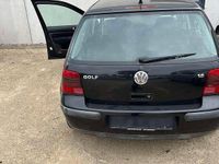 Gebraucht VW Golf IV 105 PS (77 kW) 2001 Schwarz Kleinwagen