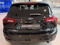 Neu Ford Focus 155 PS (114 kW) 2026 Schwarz Kombi