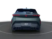 Neu Cupra Raval VZ2 166 kW (226 PS) 2026 Grün Kleinwagen