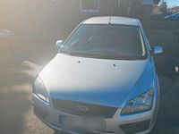 Gebraucht Ford Focus 101 PS (74 kW) 2006 Silber Kombi