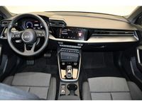 Gebraucht Audi A3 Ambiente 150 PS (110 kW) 2025 Arkonaweiß Limousine
