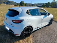 Gebraucht Renault Clio IV Trophy 220 PS (161 kW) 2017 Weiß Kleinwagen