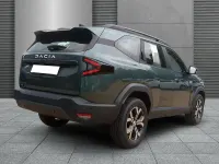 Neu Dacia Bigster Expression 140 PS (102 kW) 2026 Zedergrün SUV