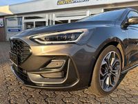 Gebraucht Ford Focus ST-Line X 155 PS (114 kW) 2025 Grau Limousine