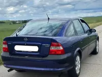 Gebraucht Opel Vectra 101 PS (74 kW) 1997 Blau Limousine