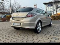 gebraucht Opel Astra GTC Astra Coupé 1.9 CDTI