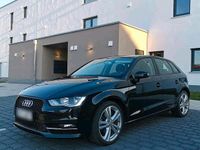 Gebraucht Audi A3 Sportback 105 PS (77 kW) 2014 Schwarz Kleinwagen