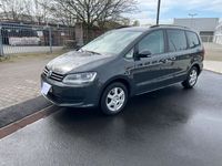 gebraucht VW Sharan AHK Navi 7Sitze 1 Hand Scheckheftgepflegt