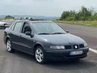 Gebraucht Seat Toledo 105 PS (77 kW) 1999 Blau Limousine