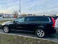 gebraucht Volvo V70 D2 Geartronic Linje Classic