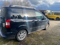 gebraucht Ford Tourneo Courier Titanium