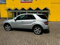 Gebraucht Mercedes ML320 224 PS (164 kW) 2006 Silber SUV