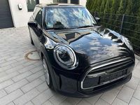 Gebraucht Mini Cooper 136 PS (100 kW) 2023 Midnightblack ii (c4r) Kleinwagen