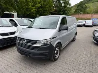 Gebraucht VW Transporter 150 PS (110 kW) 2021 Silber Van